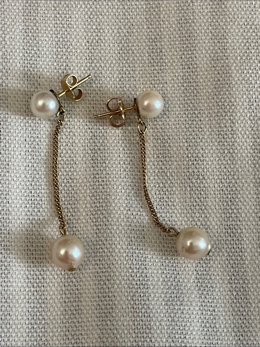 Classic Pearl Drop 14k post Chain Earrings - White Pearls